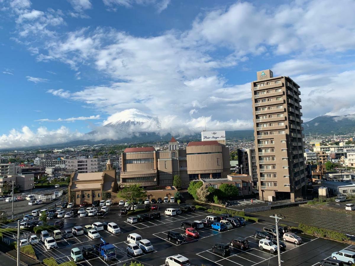 Super Hotel Fuji Inter Esterno foto